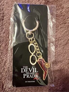 NEW IN BAG The Devil Wears Prada 2 Red Stiletto Purse Charms CINEMARK